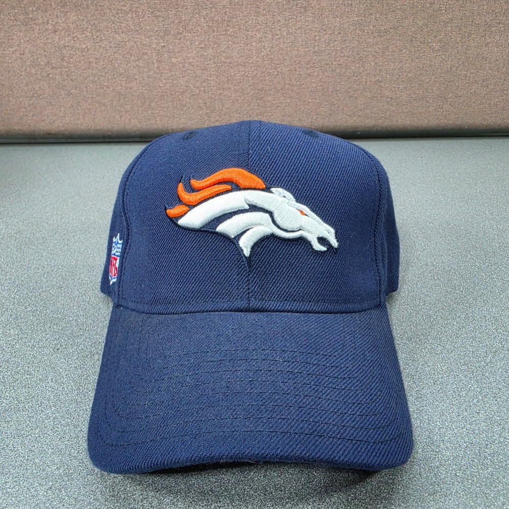 Reebok Denver Broncos Hat Mens OSFM Navy Blue Excellent NFL Team Apparel Cap